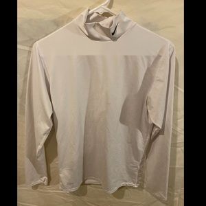 Nike Dri-Fit L Turtleneck